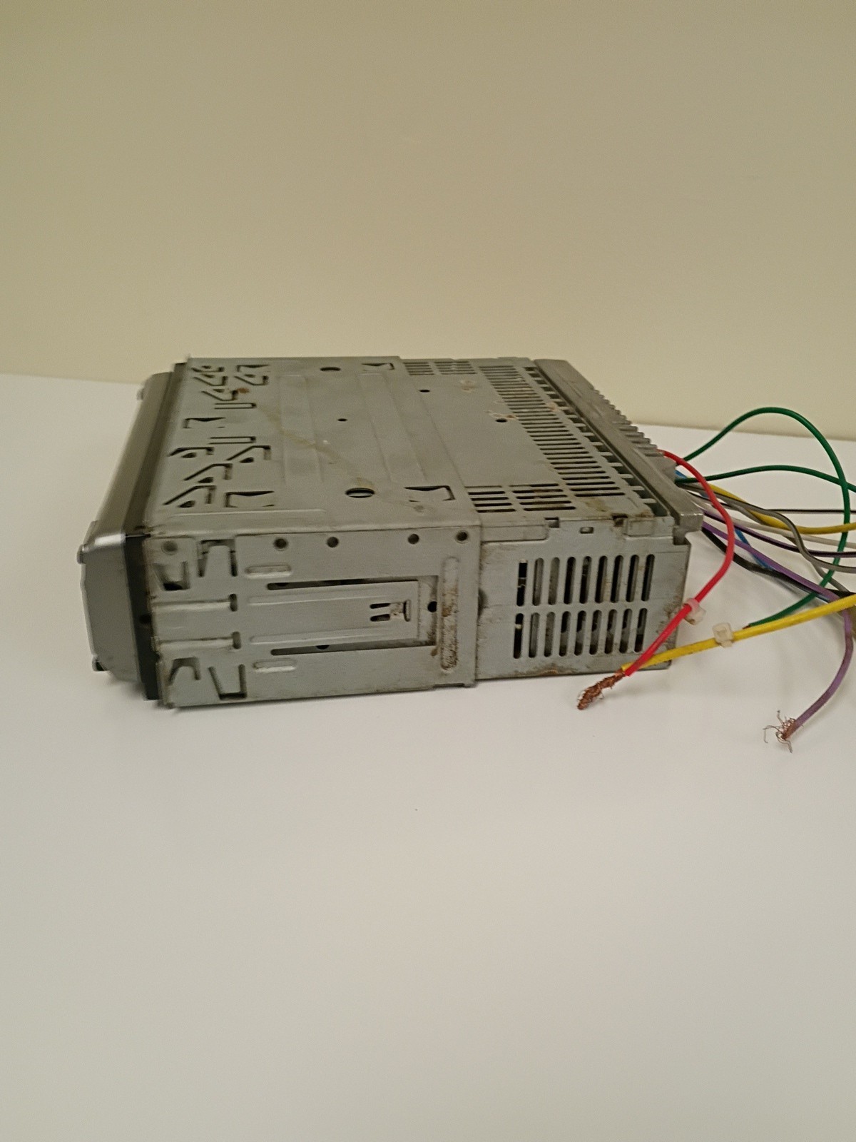 Pioneer DEH 1700 Tested Working