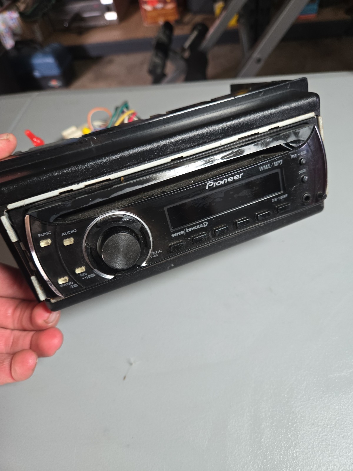 Pioneer DEH-1100 CD Player In Dash Receiver Tested Working