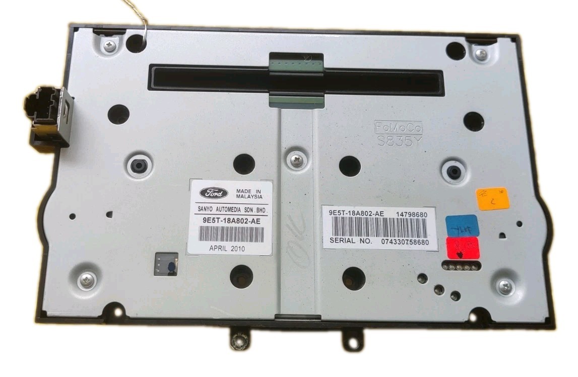 OEM Used 2010-12 Ford Fusion/Mercury Radio CD Audio Control Panel