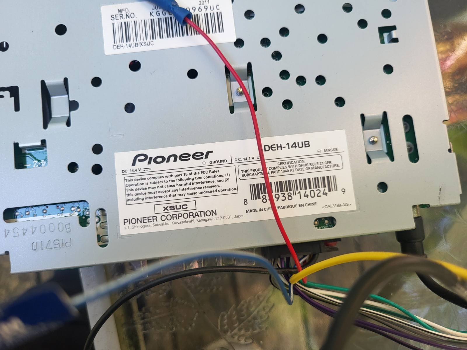 Pioneer DEH-14UB Radio Not Tested no remote, no instructions