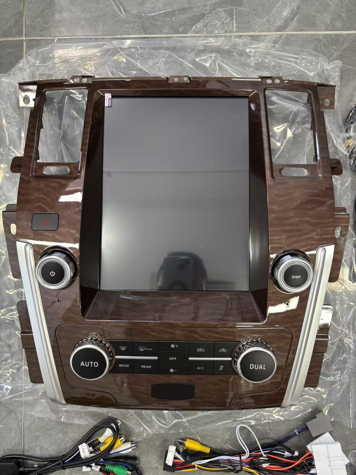Tesla Style Car Radio GPS Navigation CarPlay For Nissan Armada 2014-2021 32GB