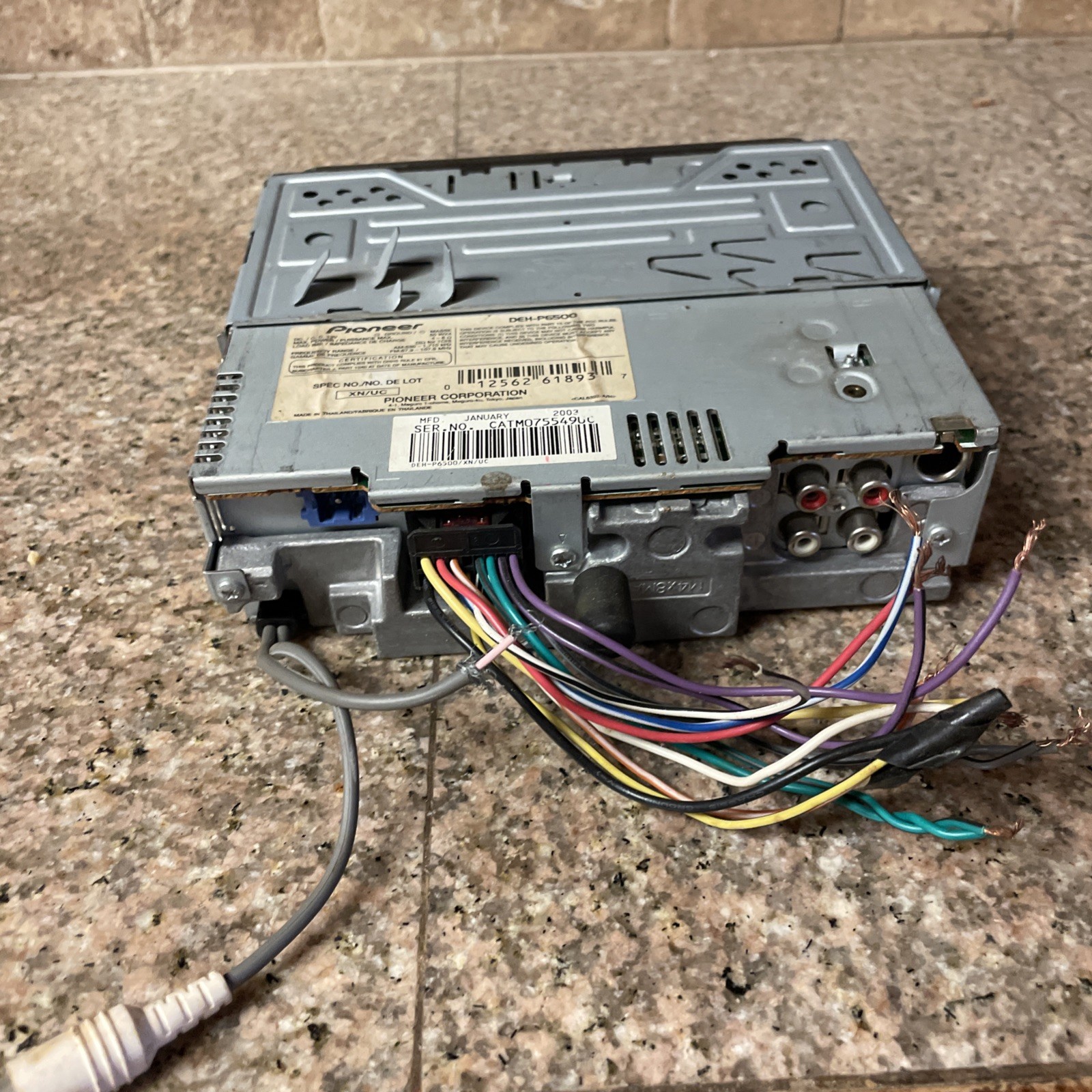 Pioneer DEH-P6500 Car Stereo CD Player In Dash Receiver