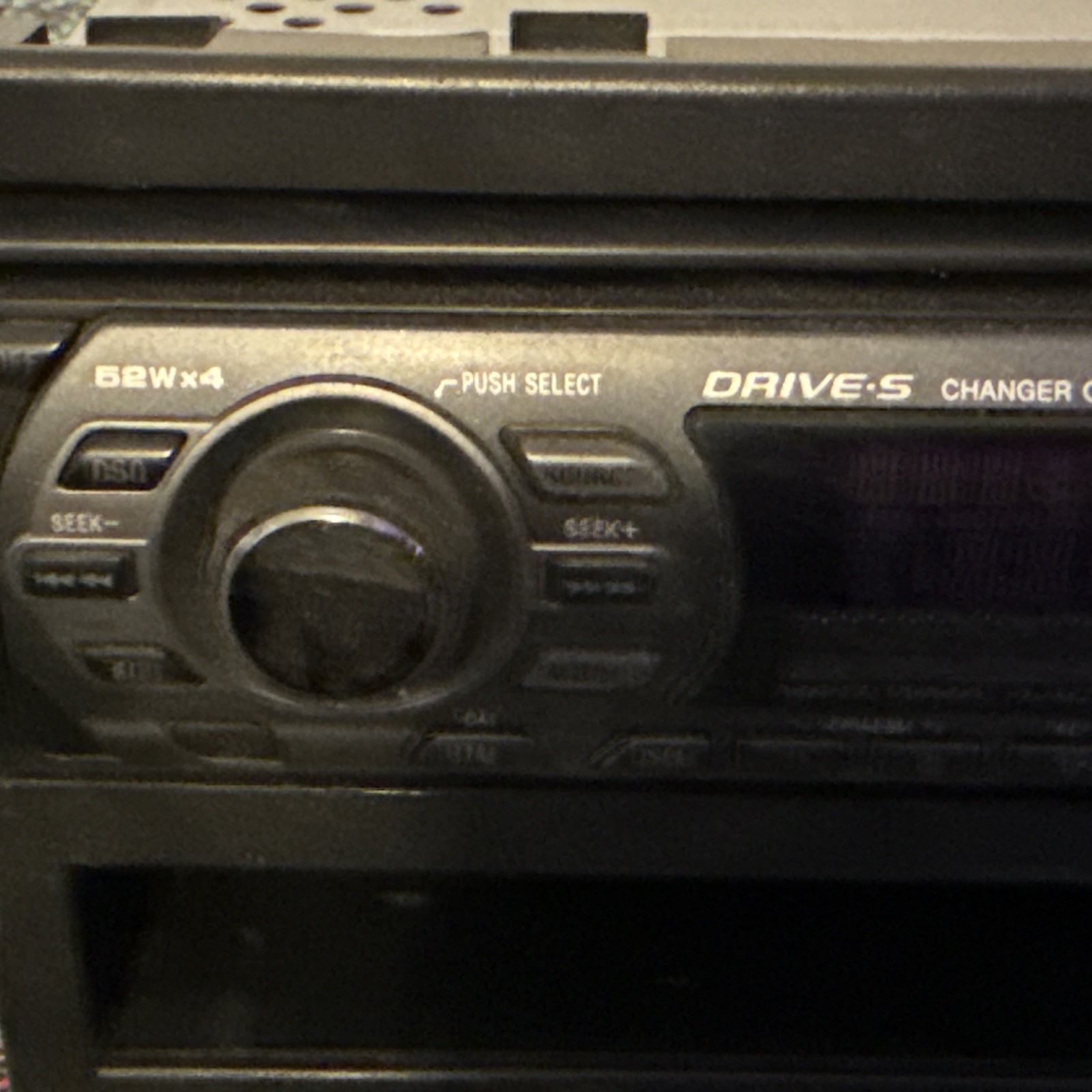 Sony Xplod CDX-GT510 Single DIN CD Player/Radio 52W Untested W Facia Kit