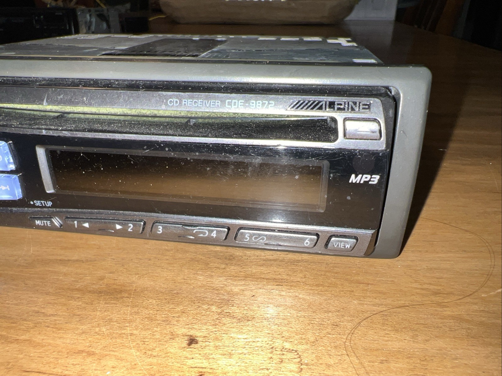 Alpine CDE-9872 CD Player In Dash Receiver