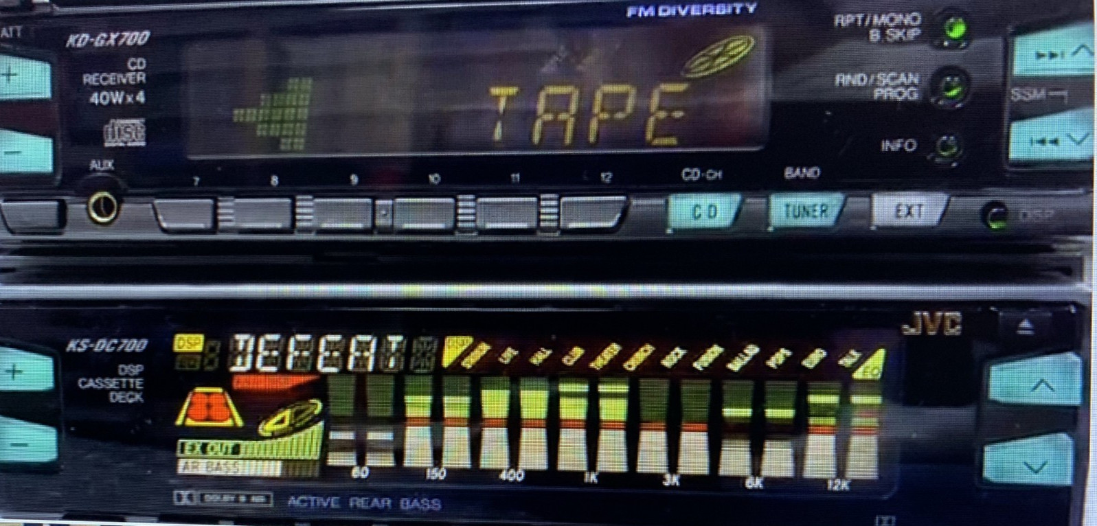 JVC KS-DC700 CASSETTE With Spectrum analyzer display