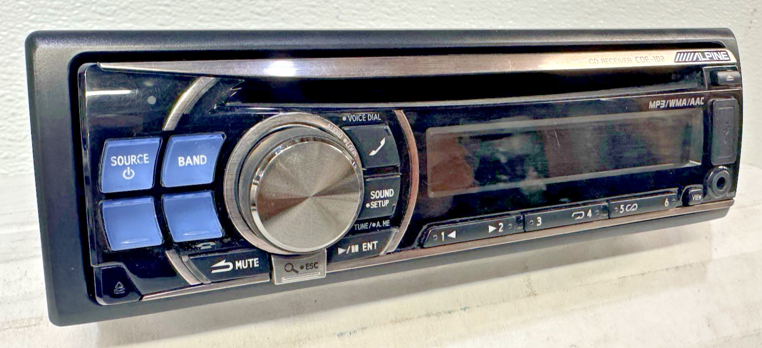 Alpine CDE-102 CD player radio stereo AUX USB 1 Din head unit receiver waranty