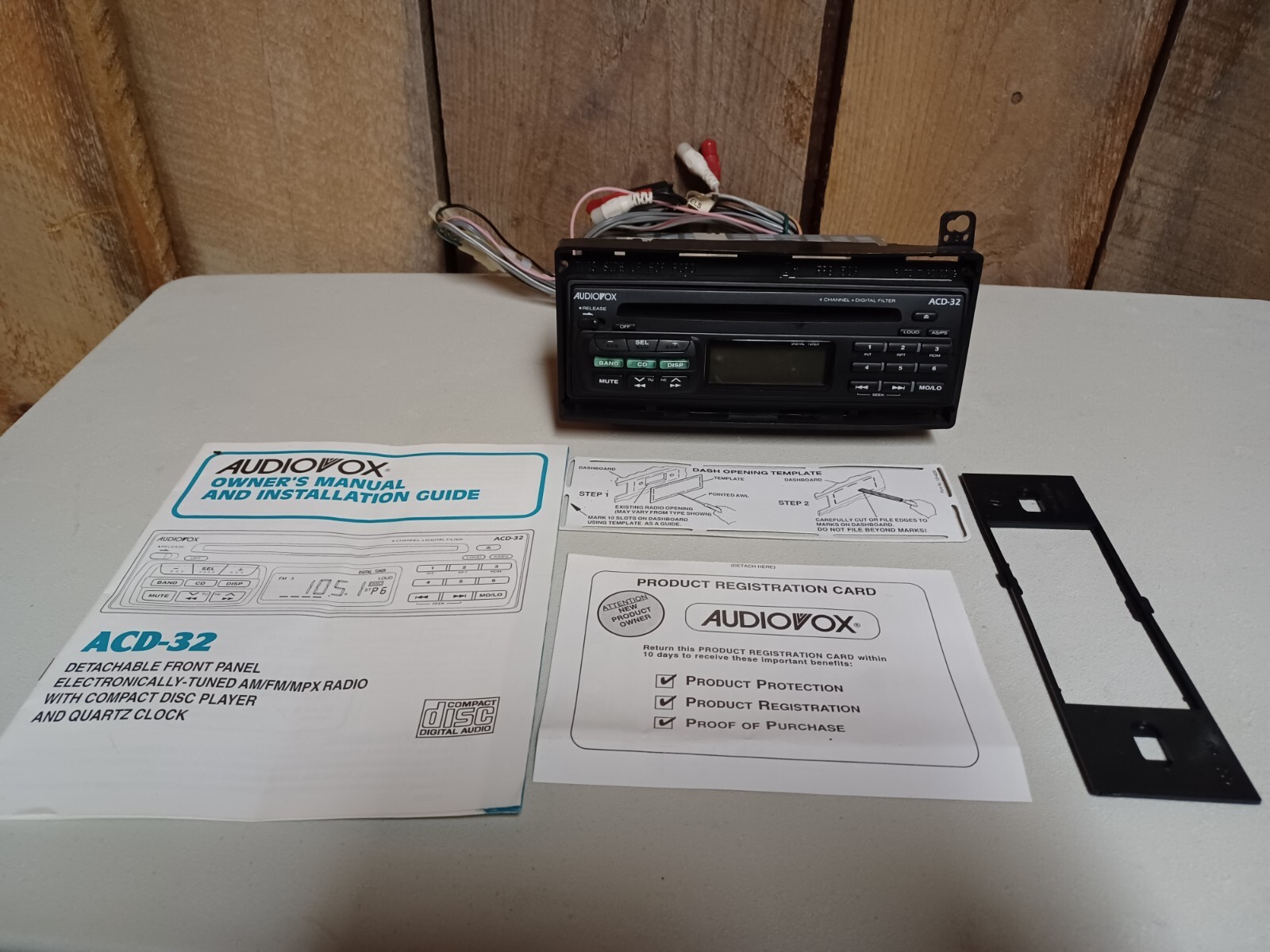 Vintage Audiovox ACD-32 Detachable Front Panel CD 4 Channel Car Audio Radio