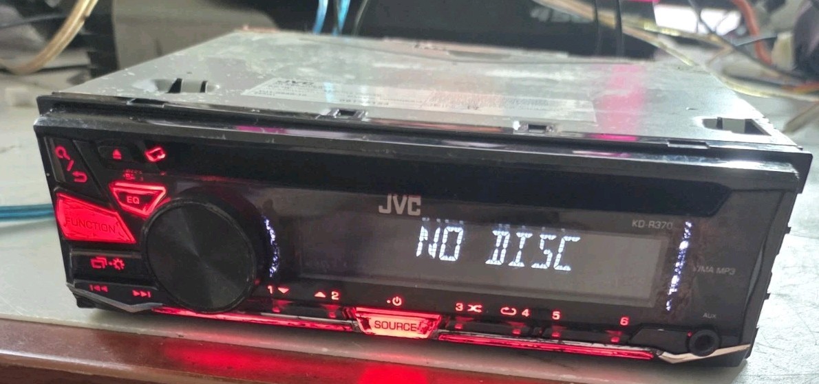 JVC KD-R370 Car Stereo CD MP3 WMA Player Aux Radio Receiver