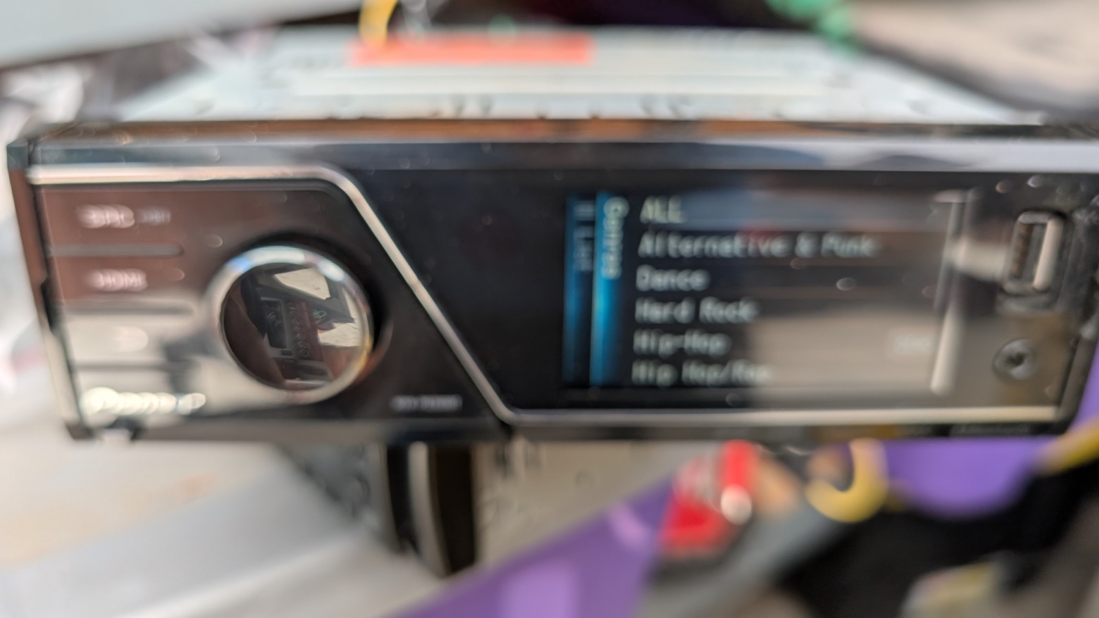 2010 Pioneer MVH-P8200BT Digital Media Receiver Head Unit Car Audio Untested