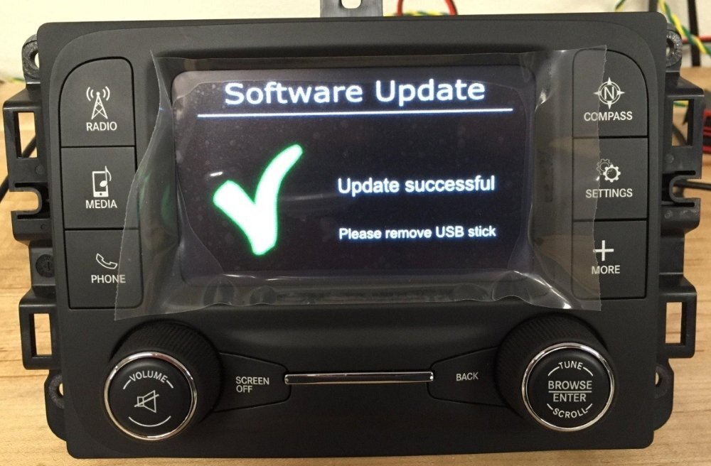 2013-2018 Ram Truck 5.0 RA2 UConnect Multimedia Radio