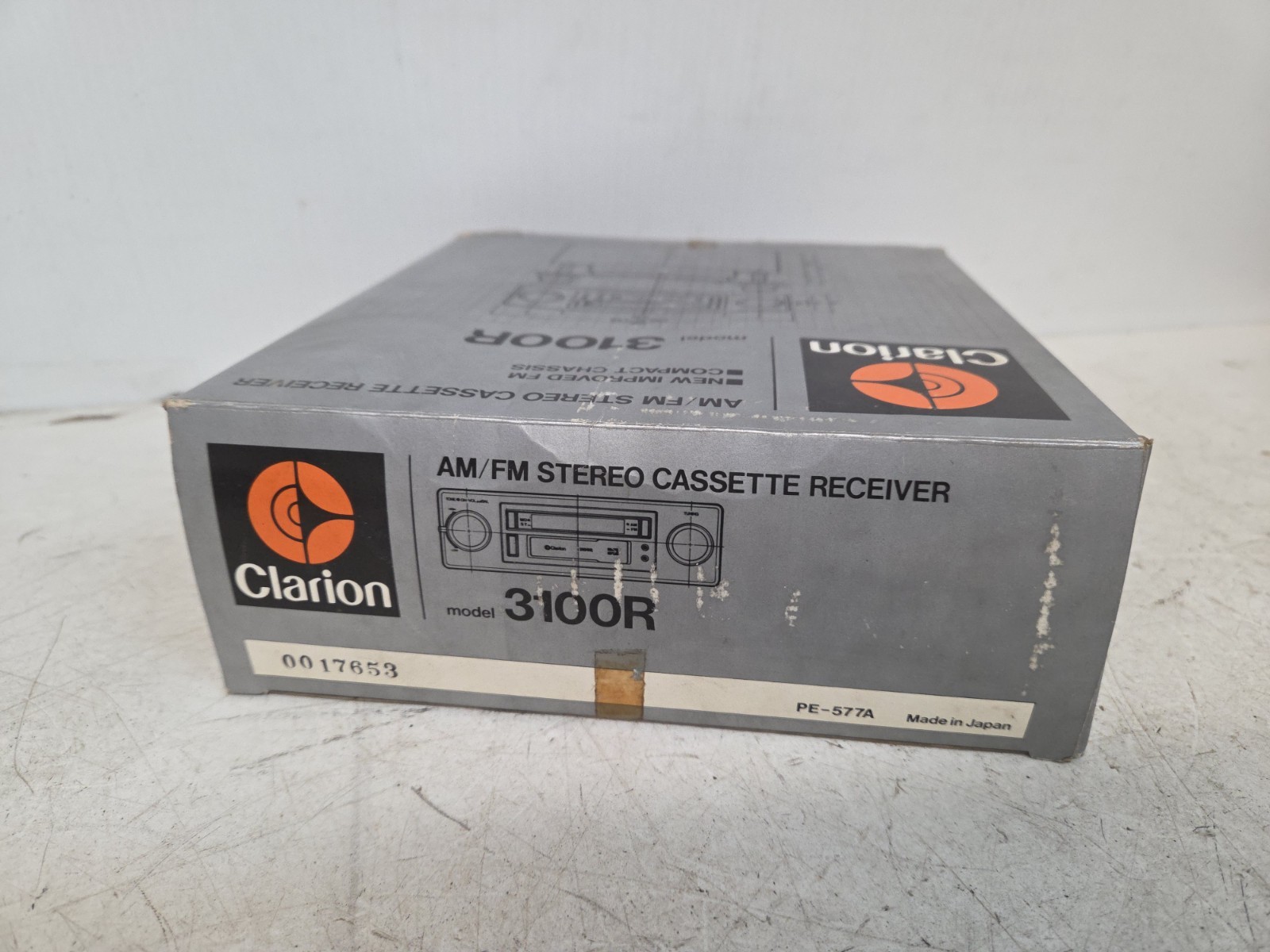 Vintage NOS Clarion 3100R AM/FM Stereo Cassette Reciever Shaft Mount Old School