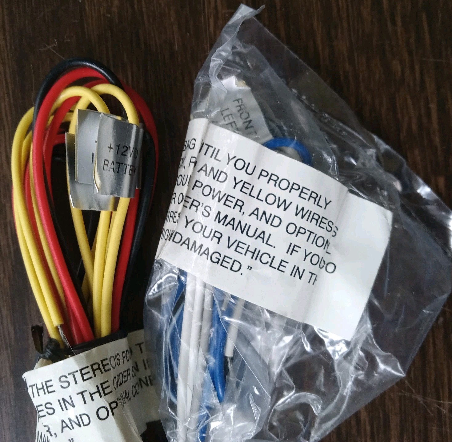 AM FM cassette For Car Optimus 2110 In Dash Detachable Face Radio Shack New