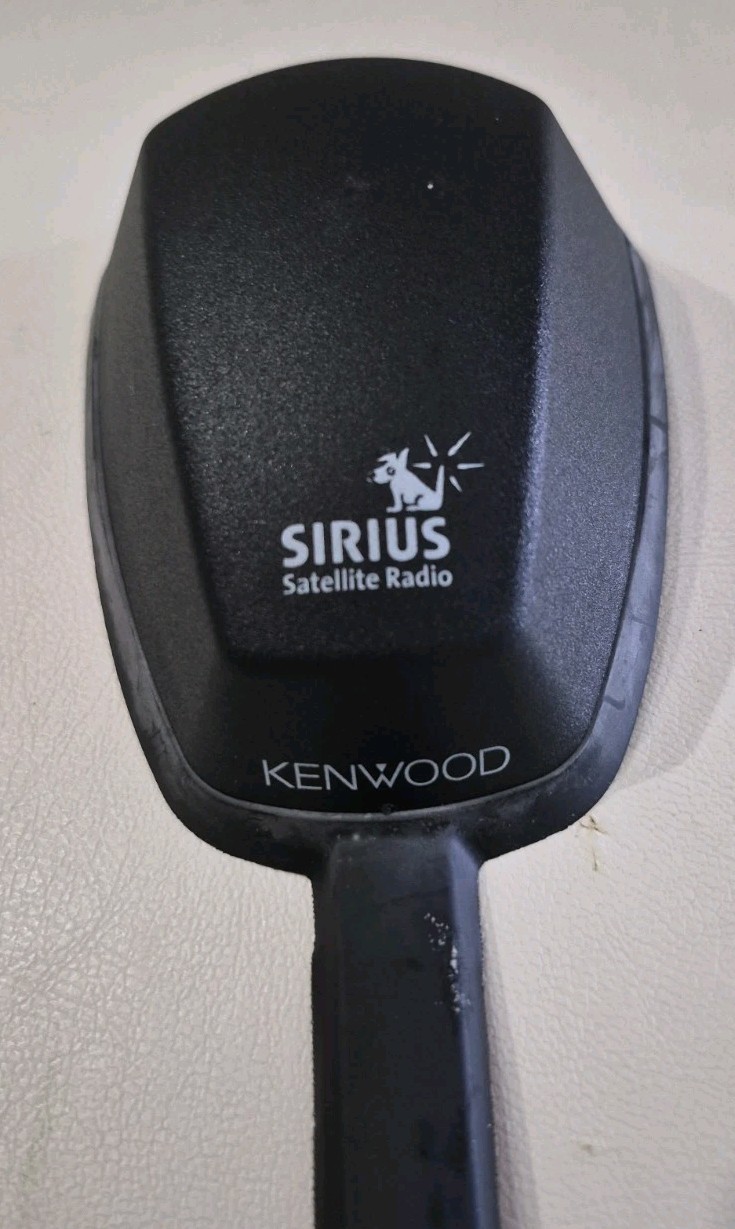 Kenwood CX-SR10 Sirius Satellite Radio Antenna Made In USA New In Box