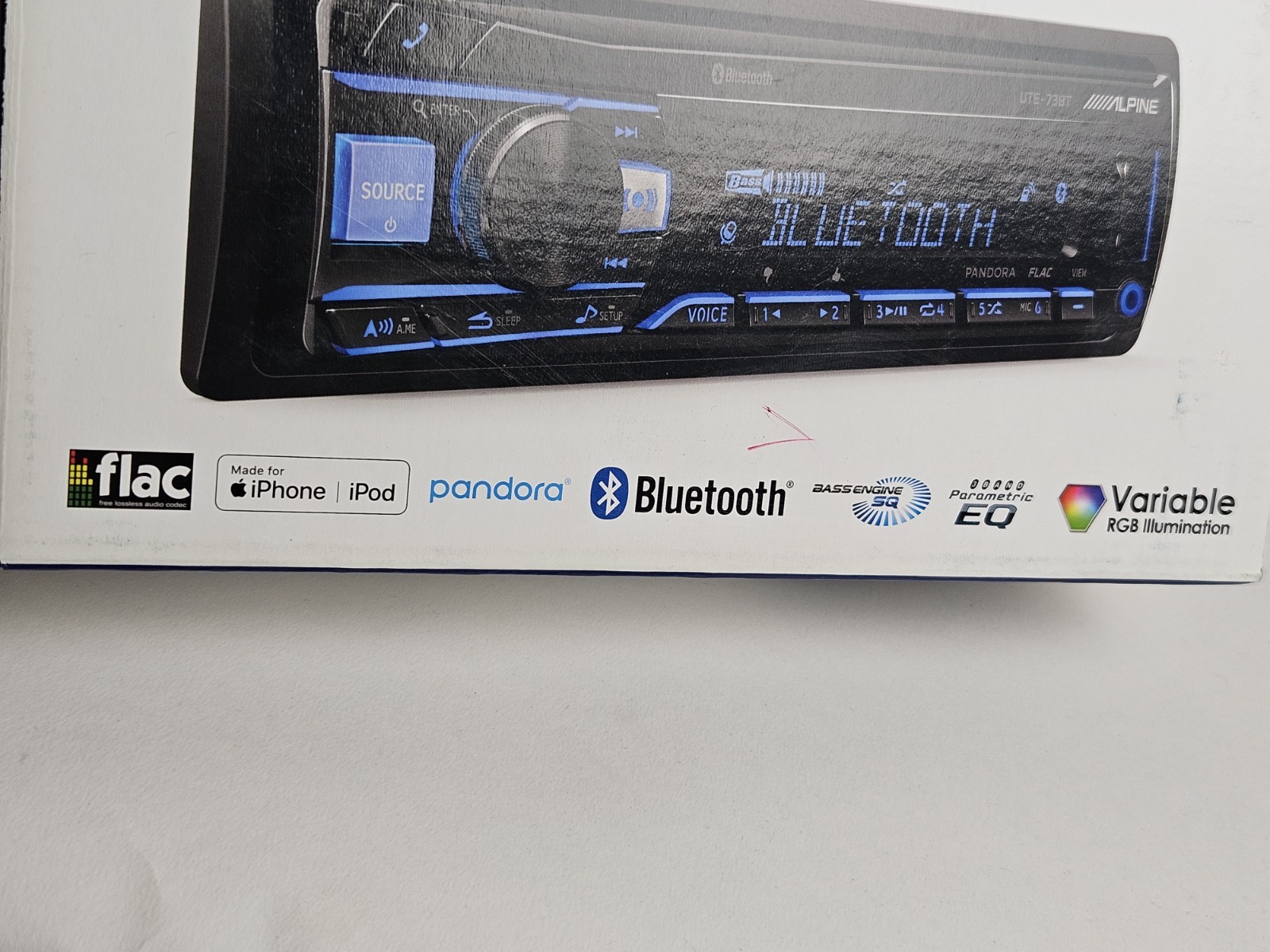 Alpine car stereo UTE-73BT Bluetooth