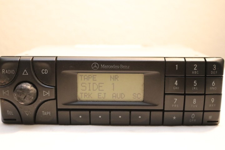 MERCEDES BE6003 CASSETTE STEREO 1999-2003 E320 SLK CLK430 W208 W/code