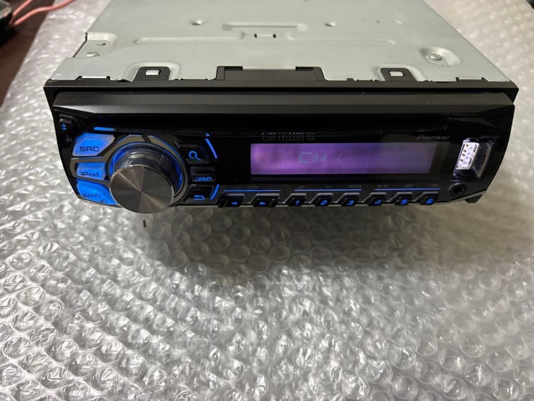 Pioneer DEH-490 carrozzeria CD/USB/Tuner Main Unit FM AM 22W x4 4Ω DC14.4V