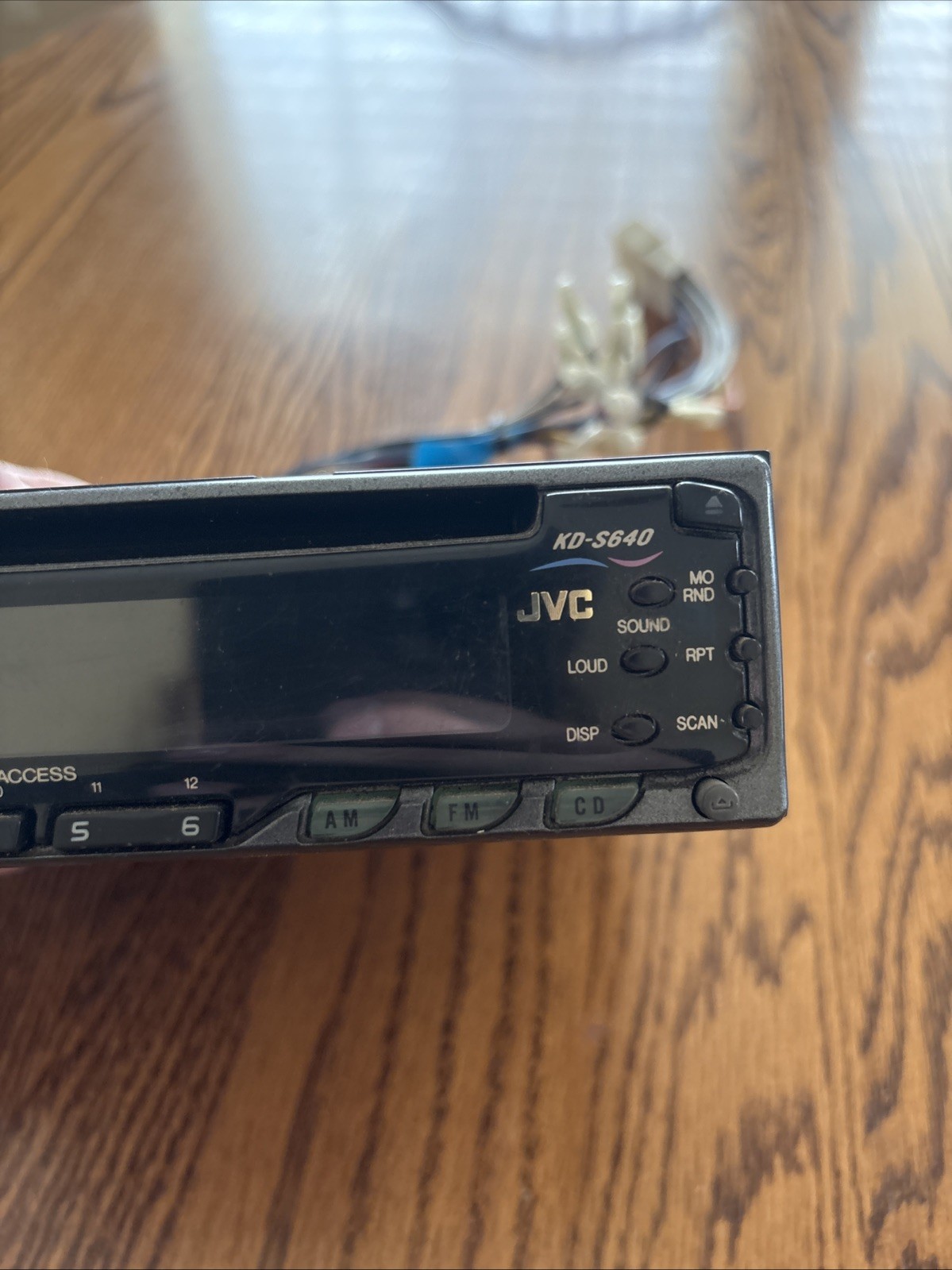 JVC KD-S640 CD Player In Dash Receiver with Removable Face (1999)