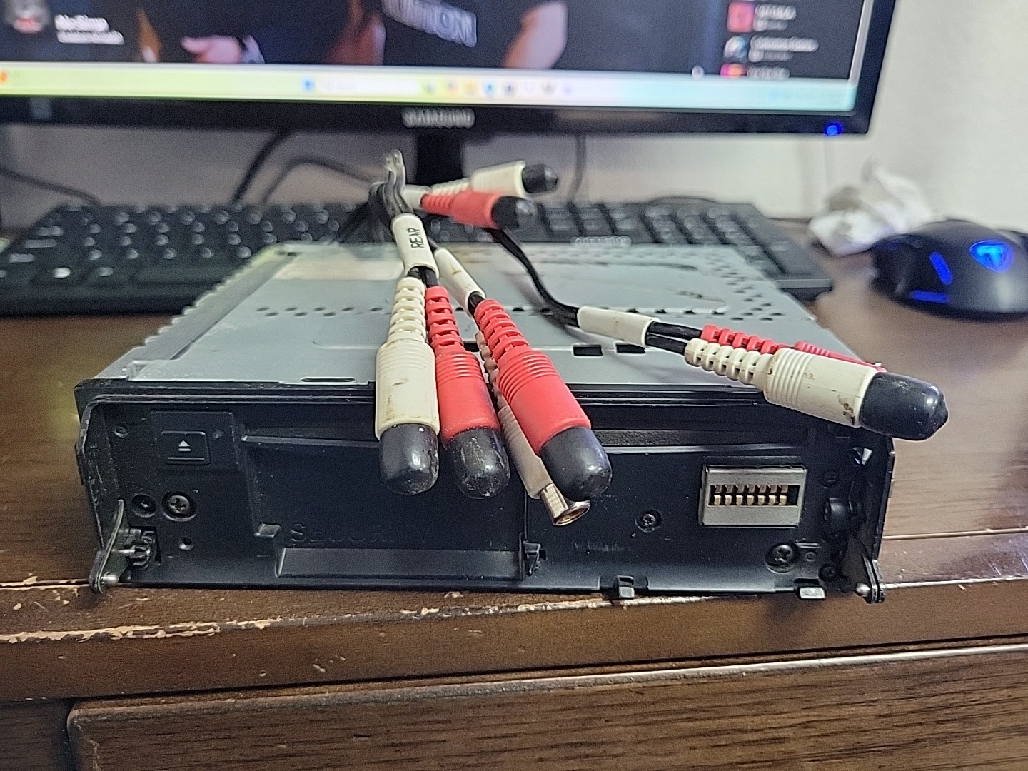 Panasonic CQ-DF401U No Faceplate Untested