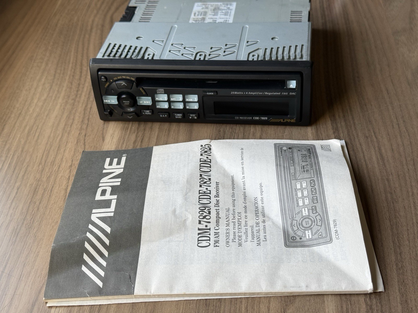 ALPINE CAR AUDIO STEREO IN DASH CD UNIT CDE-7825 VINTAGE LAMBORGHINI PORSCHE BMW