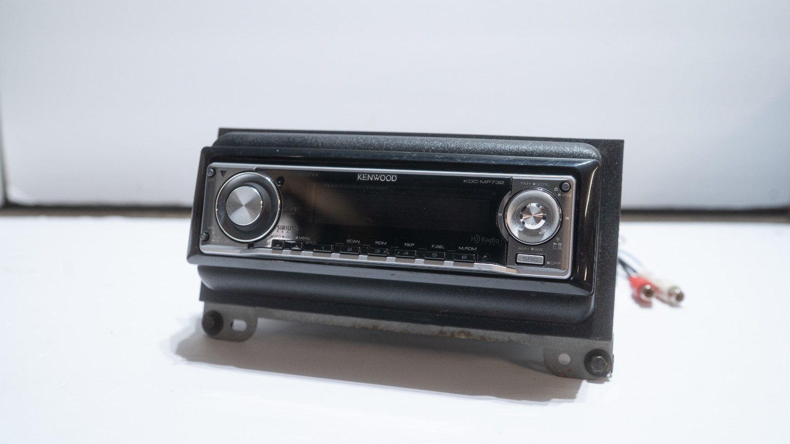 RARE Kenwood KDC-MP732 Car In Dash Unit with Animations, G-Force Meter