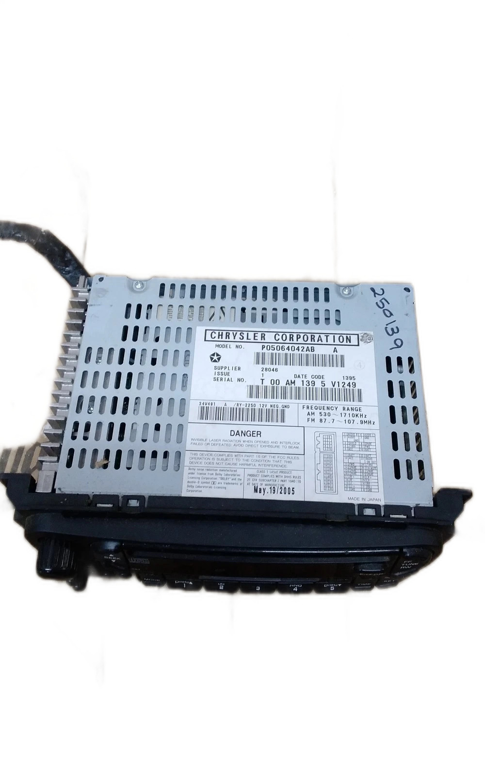 2005 Dodge Caravan SXT AM/FM/CD/Cassette Radio OEM