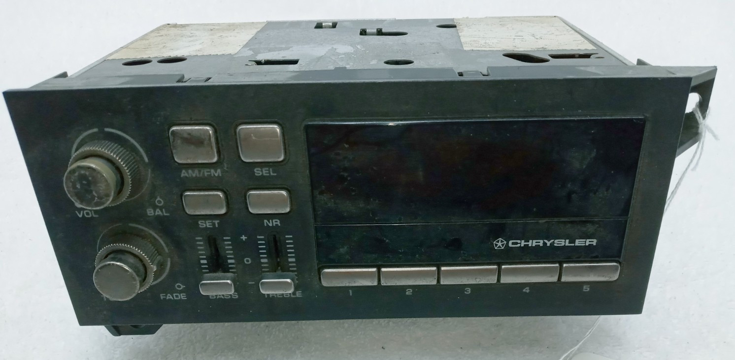 OEM Mopar Chrysler AM FM 1989-90 Chrysler Models Pn 4469089