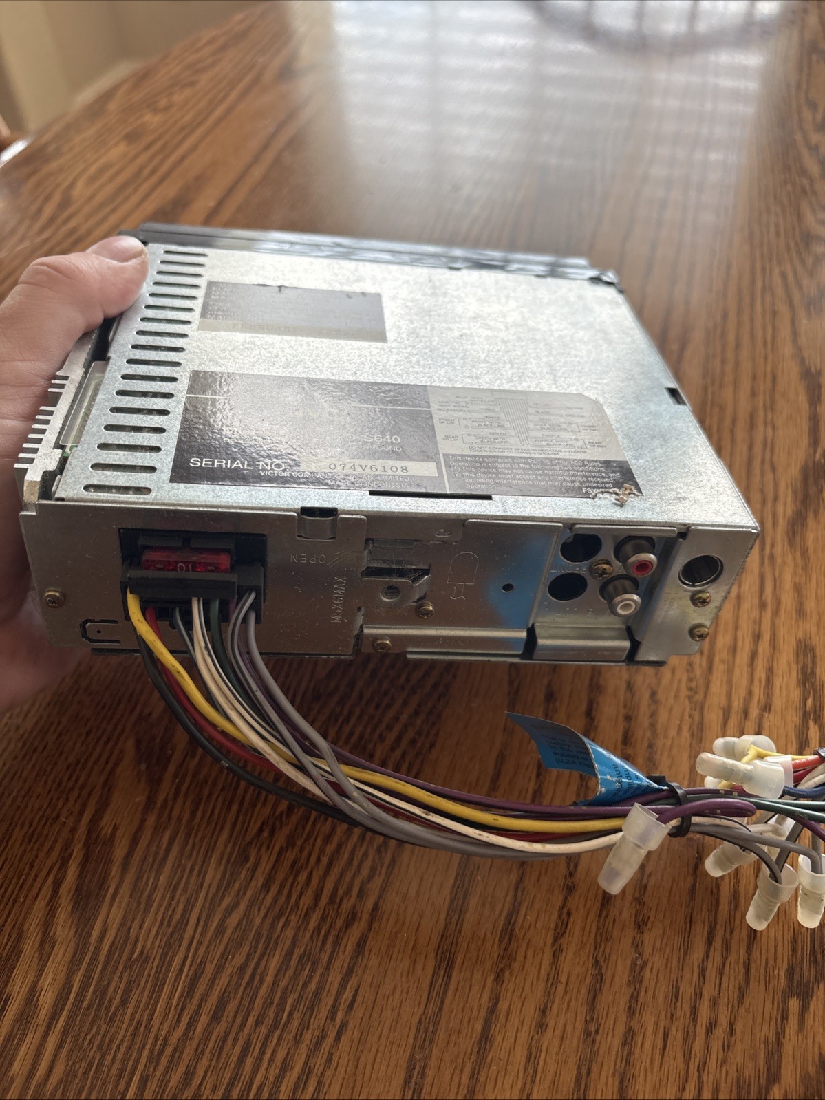 JVC KD-S640 CD Player In Dash Receiver with Removable Face (1999)