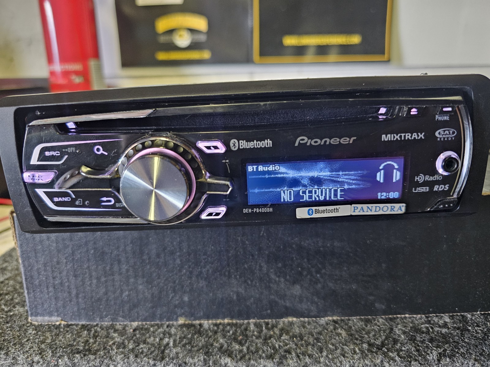Pioneer DEH-P8400BH CD MP3 Bluetooth HD Radio USB AUX Receiver Tested Working