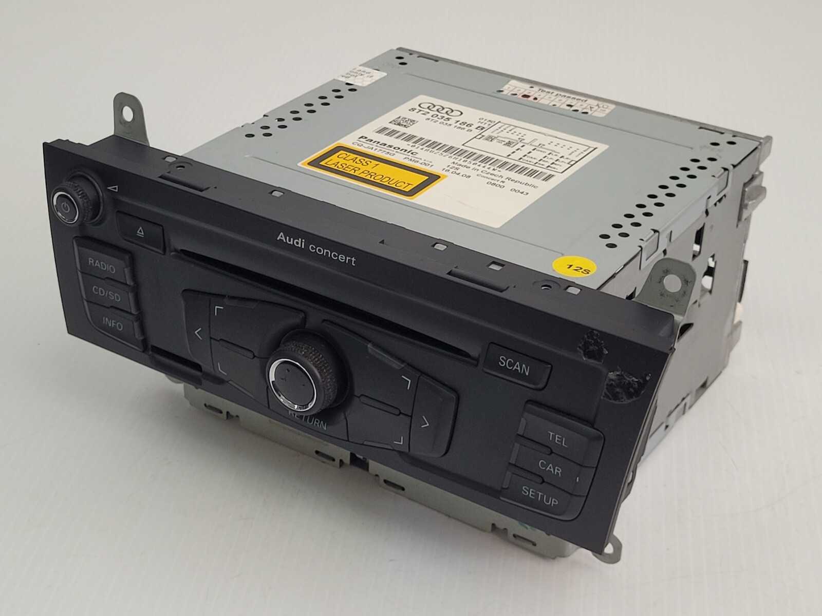 Audi A4 B8 Head Unit Stereo Radio CD Player 8T2035186B