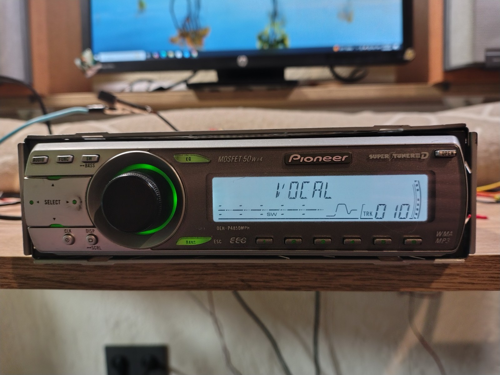 Pioneer DEH P4850MPH Car Stereo CD Receiver Fully Working Great Shape