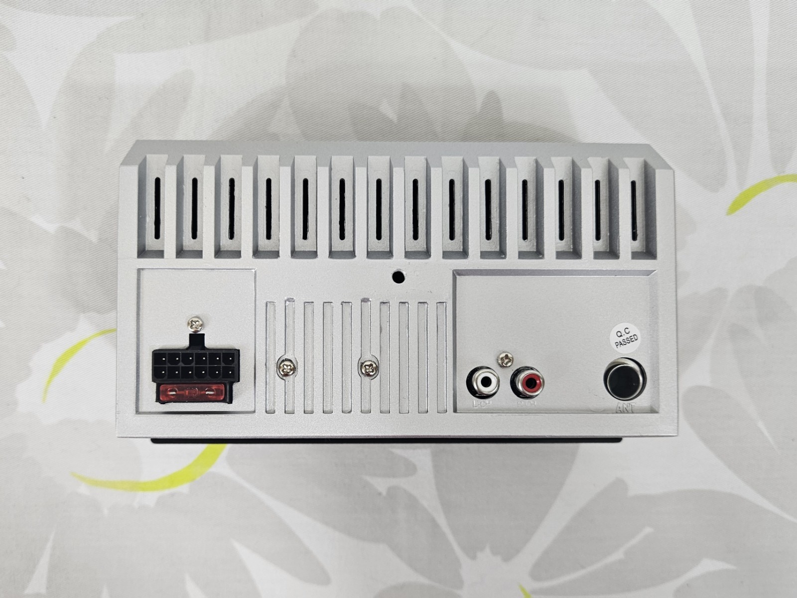 Dual XD28BT Digital Media Player Car Stereo