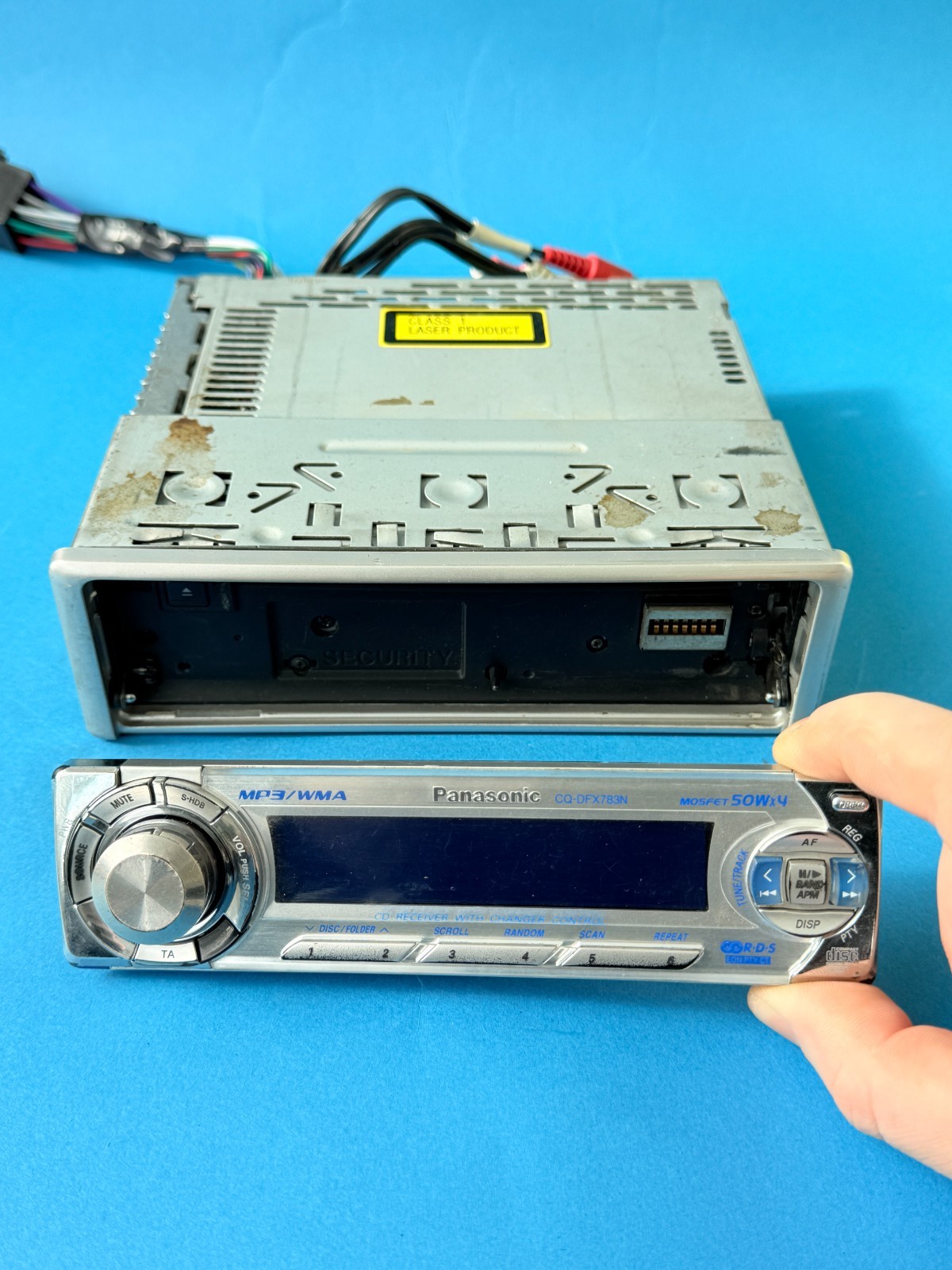 Panasonic CQ-DFX783N Car CD Player Stereo Radio Detachable Face Tested