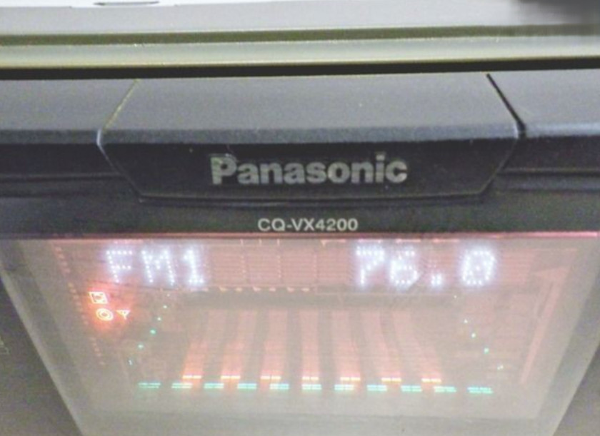 Panasonic CQ-VX4200D CD/MD Car Audio Deck 2DIN Player Tuner Head Unit