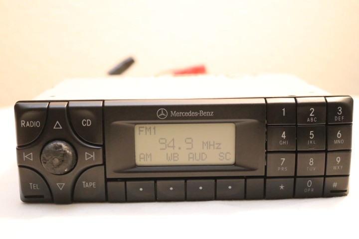 MERCEDES BE6003 CASSETTE STEREO 1999-2003 E320 SLK CLK430 W208 W/code
