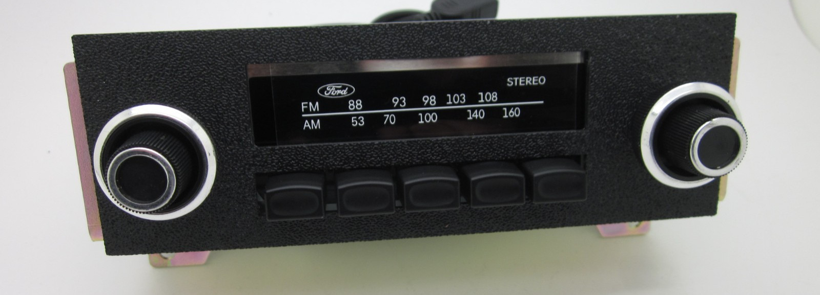 Ford Falcon XC Radio AM FM Bluetooth USB MP3 inputs BRAND NEW Fairmont Cobra