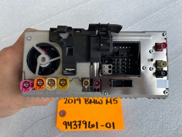 18-22 BMW F90 M5 F91 F92 F93 OEM HARMAN HEADUNIT CONTROL UNIT NBT EVO 9437961