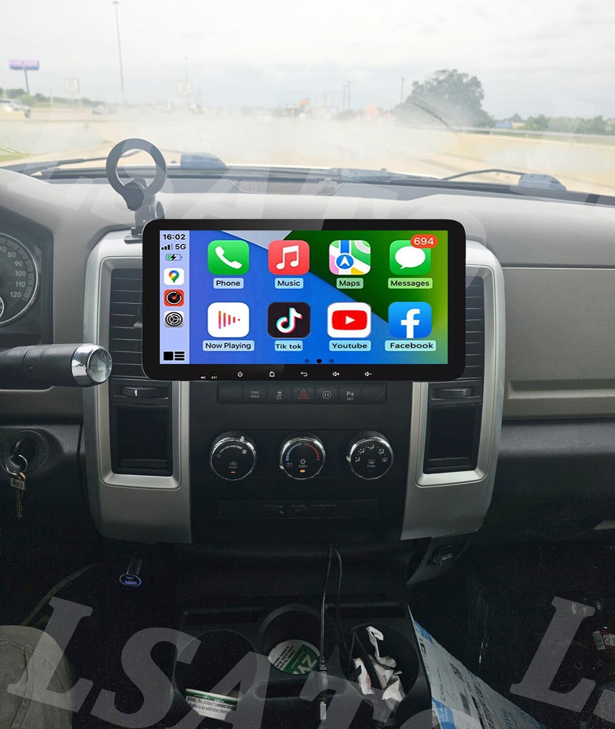 For 2003-2005 Dodge Ram 1500/2500/3500 Apple CarPlay Radio Stereo Android 14 BT