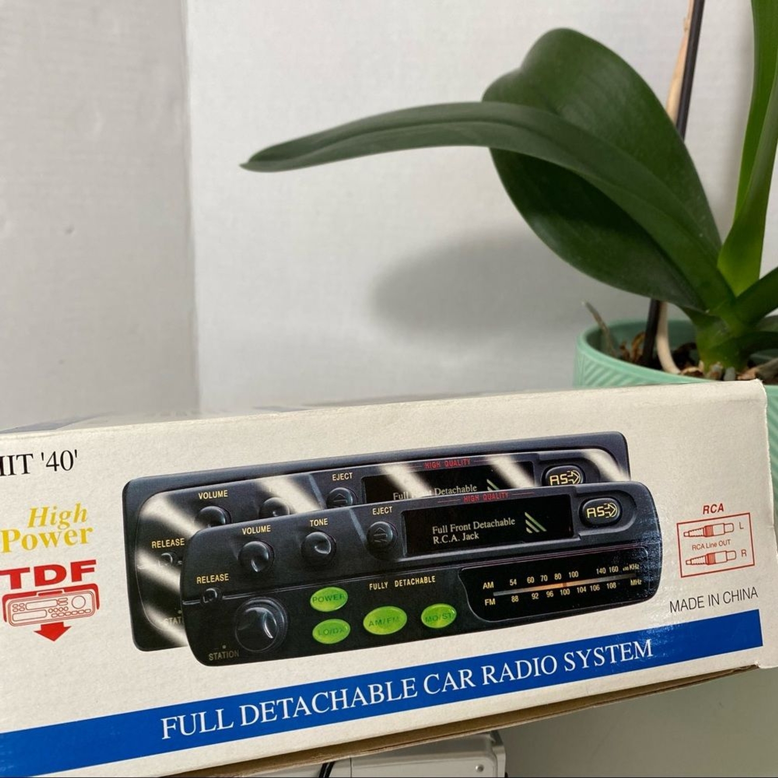 JDL $345 Detachable Face Car Radio System NIB #1307 Lighted, BRAND NEW OPEN BOX