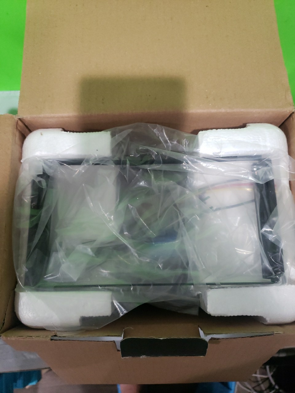 Kenwood DPX395MBT, Double DIN Bluetooth Digital Media Receiver w/ Front USB Open
