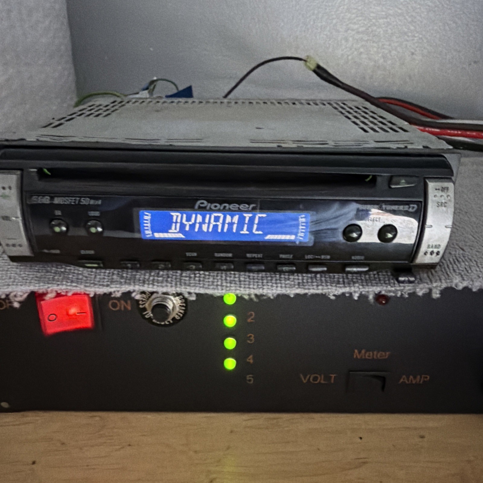Pioneer DEH-1800 In-Dash Car CD Receiver Detachable Faceplate Tested Works