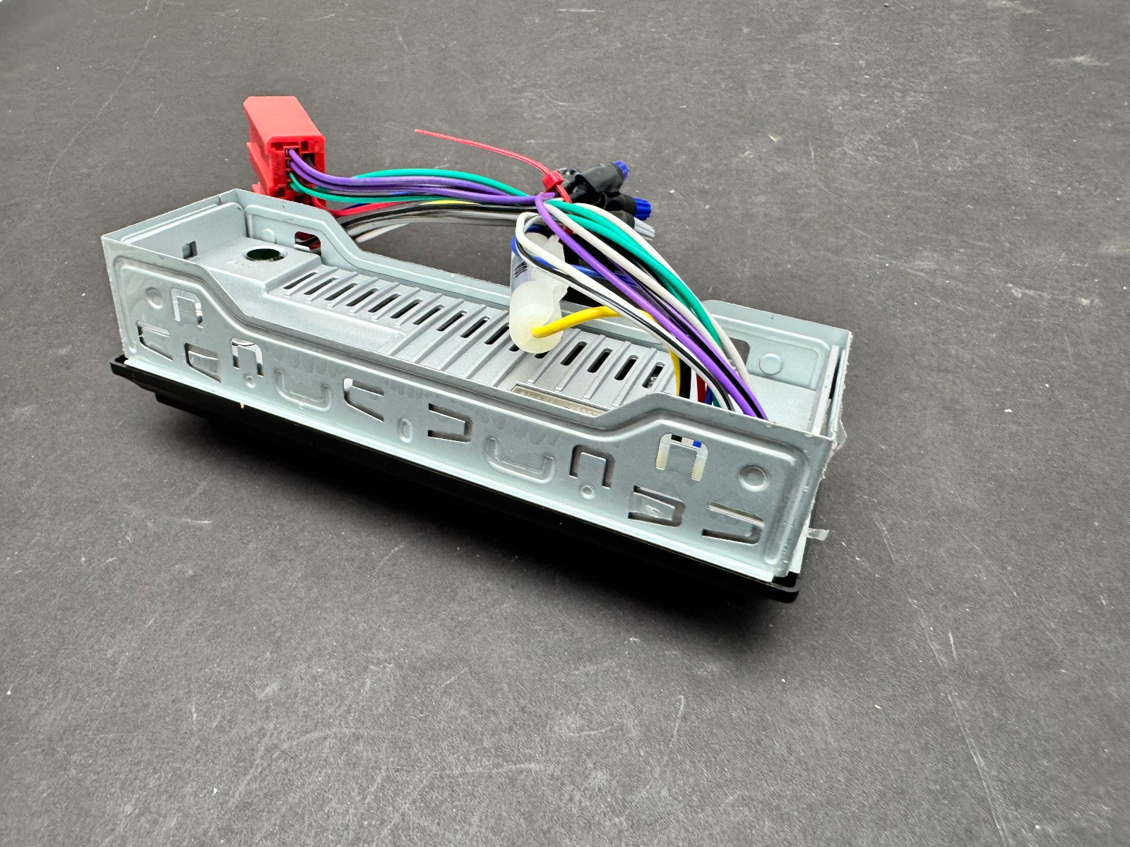 Dual Single-Din in-dash all-Digital Media Receiver xdm17bt