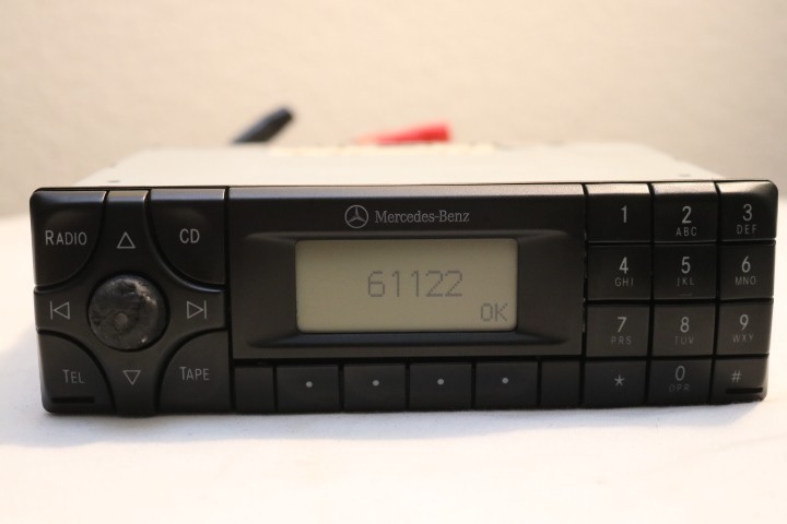 MERCEDES BE6003 CASSETTE STEREO 1999-2003 E320 SLK CLK430 W208 W/code