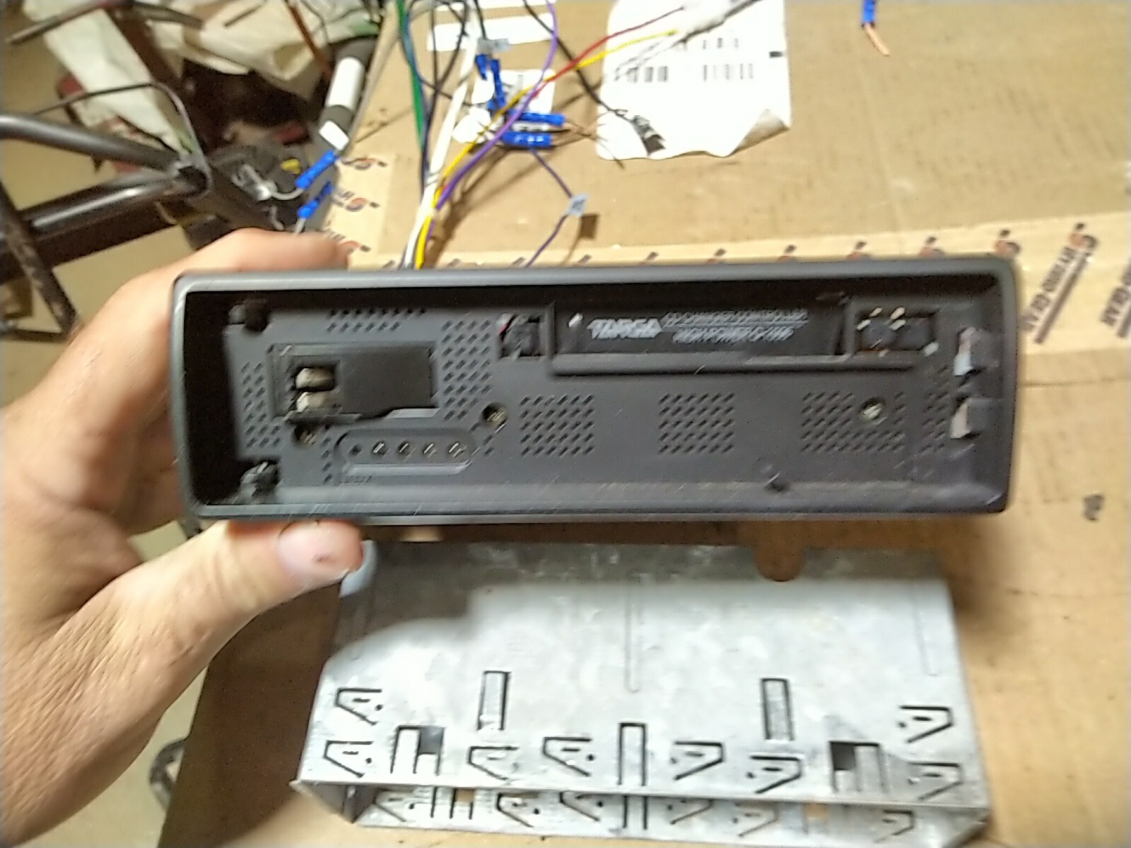 TARGA Q-1001 Car Stereo Cassette 25w x 4, CD Changer Controller