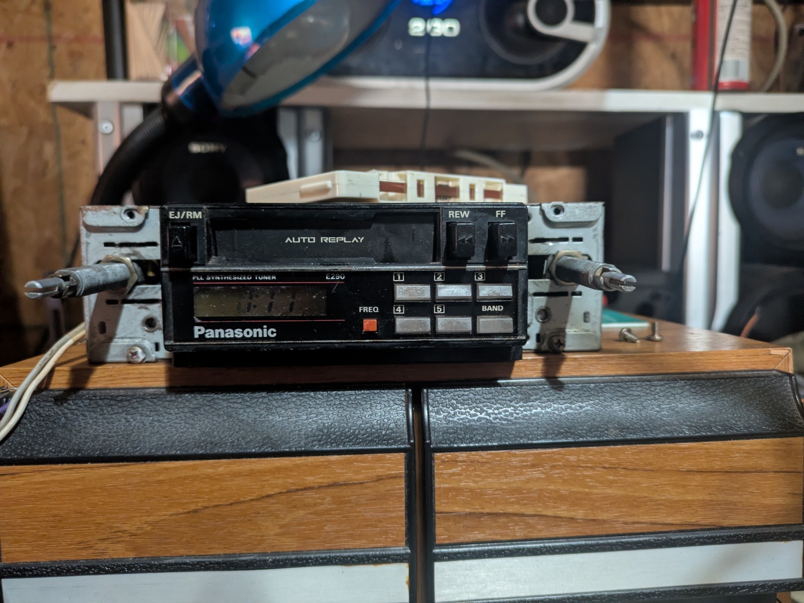 Lot VTG 80s Panasonic Old School Shaft Car Stereo Cassette Knob Deck Radio S525
