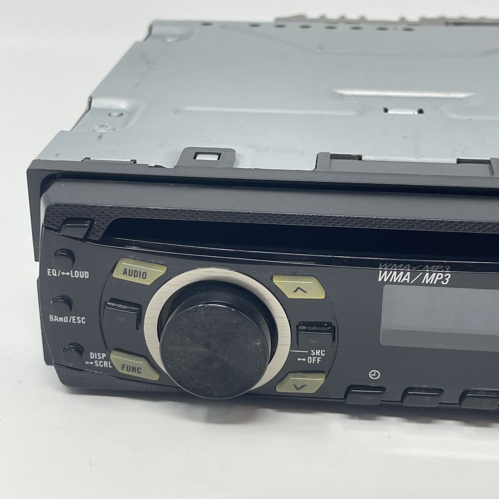 Pioneer DEH-1300MP In-Dash AM/FM Radio CD Player Aux Receiver