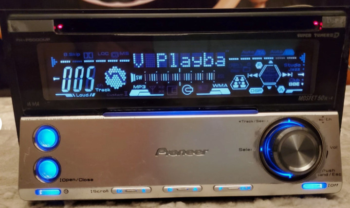 Pioneer Double Din Cassette CD Player for parts Cd need repair FH-P5000MP