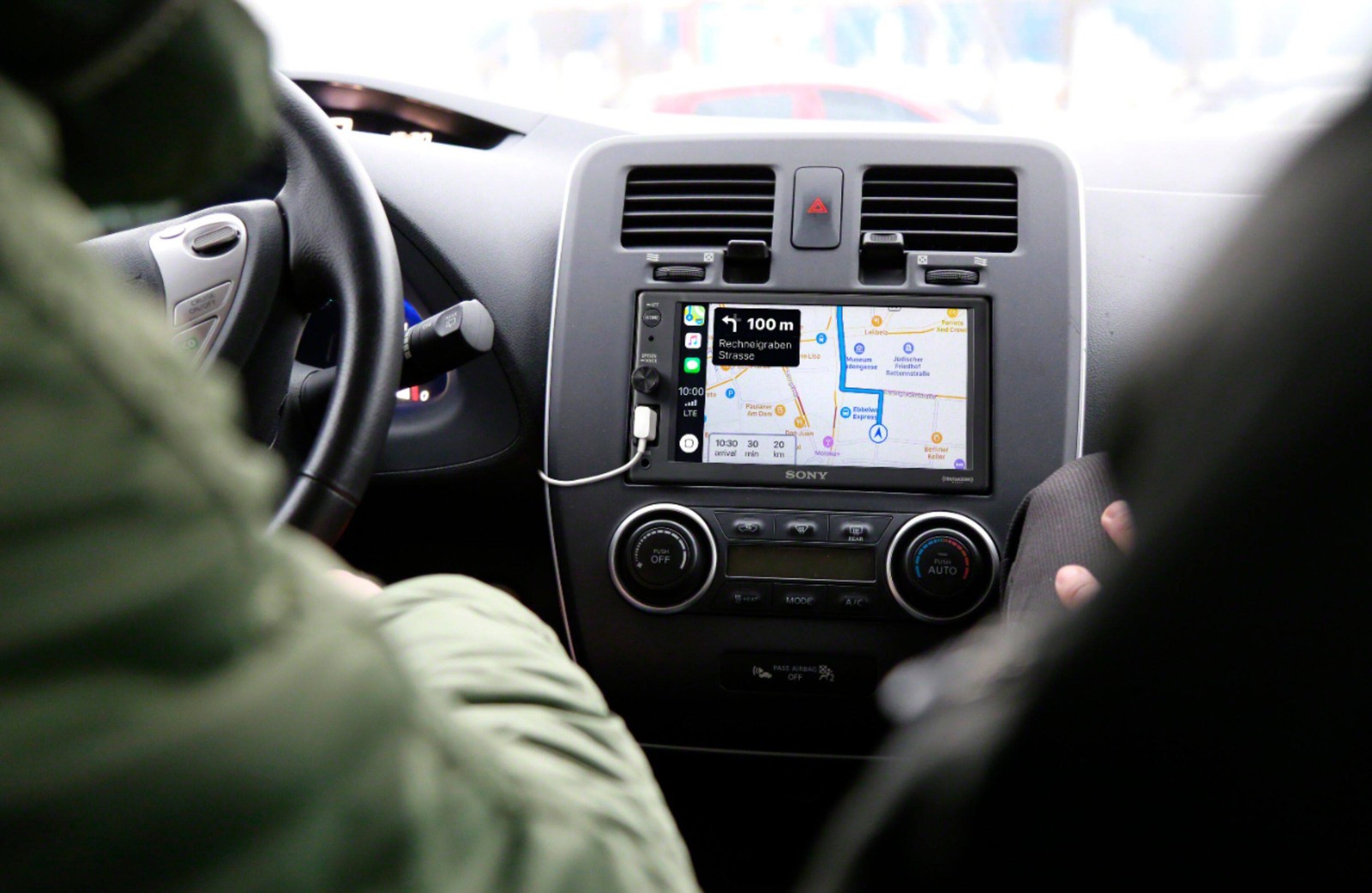 Sony – 6.2″ – Apple CarPlay – Built-in Bluetooth – In-Dash Digital Media Rece…