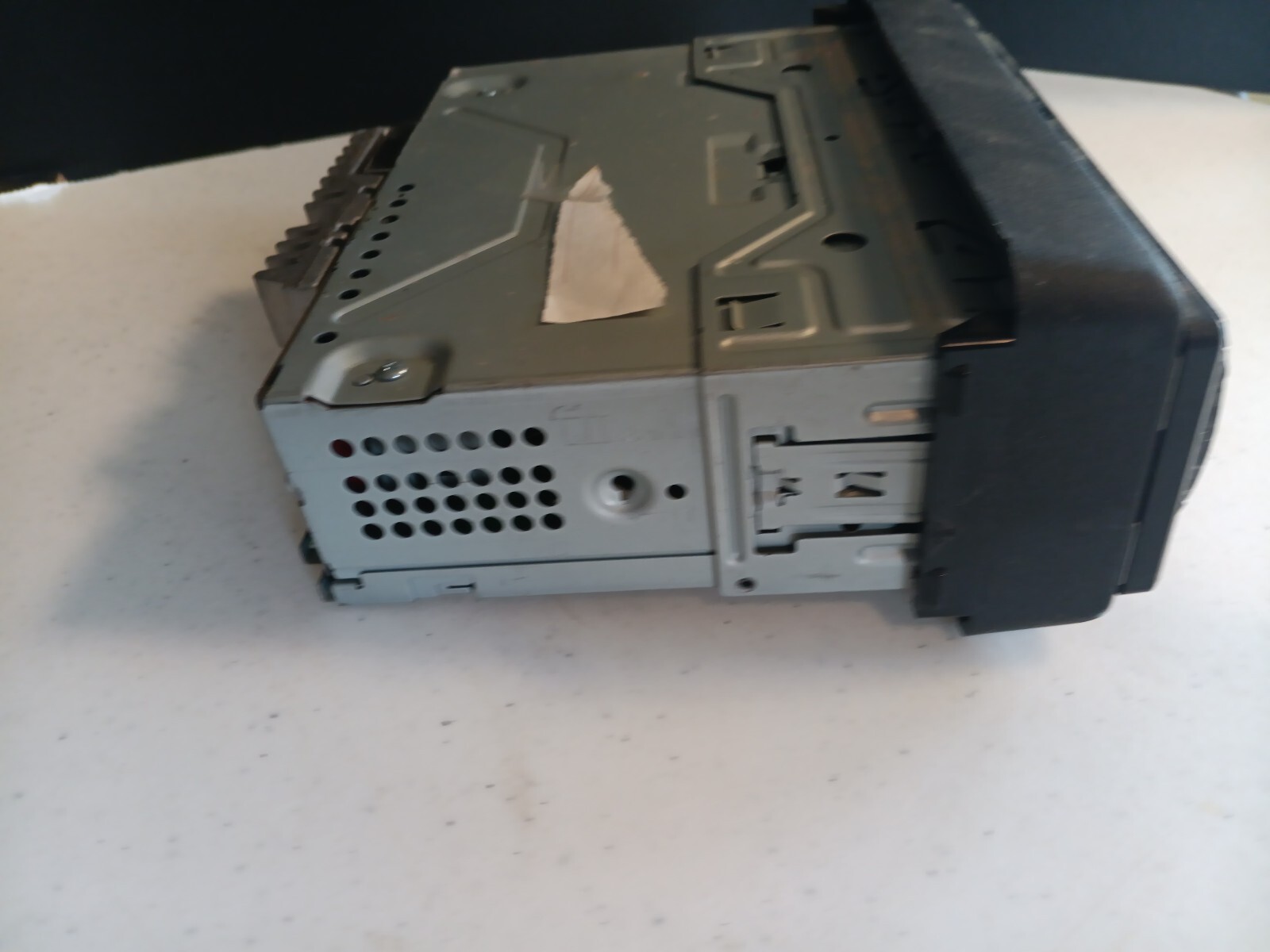 Pioneer DEH-1300 Car Stereo System 45W x 4, Equalizer – Not Tested Parts Only