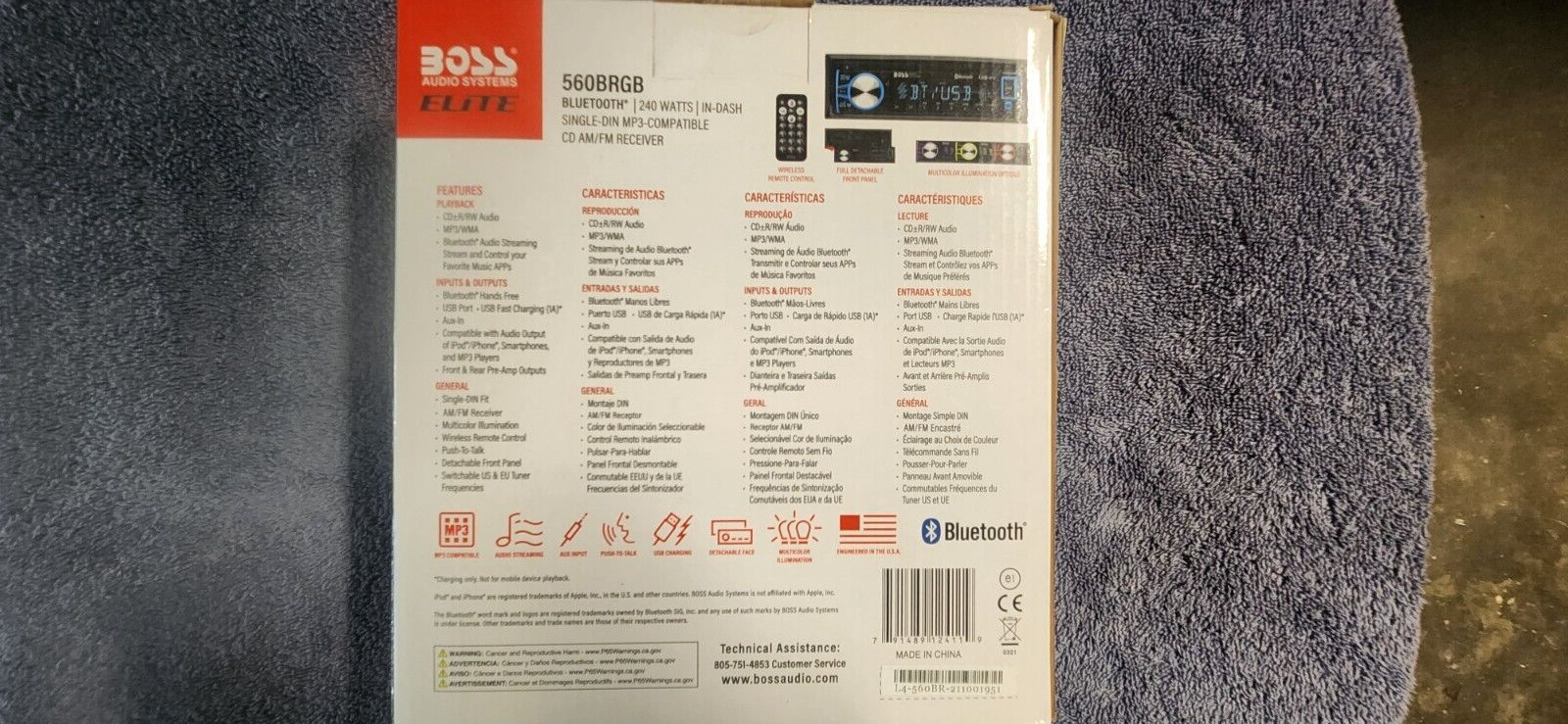 BOSS 560BRGB IN-DASH SINGLE DIN BLUETOOTH CD PLAYER WITH FMK550 MOUNTING KIT