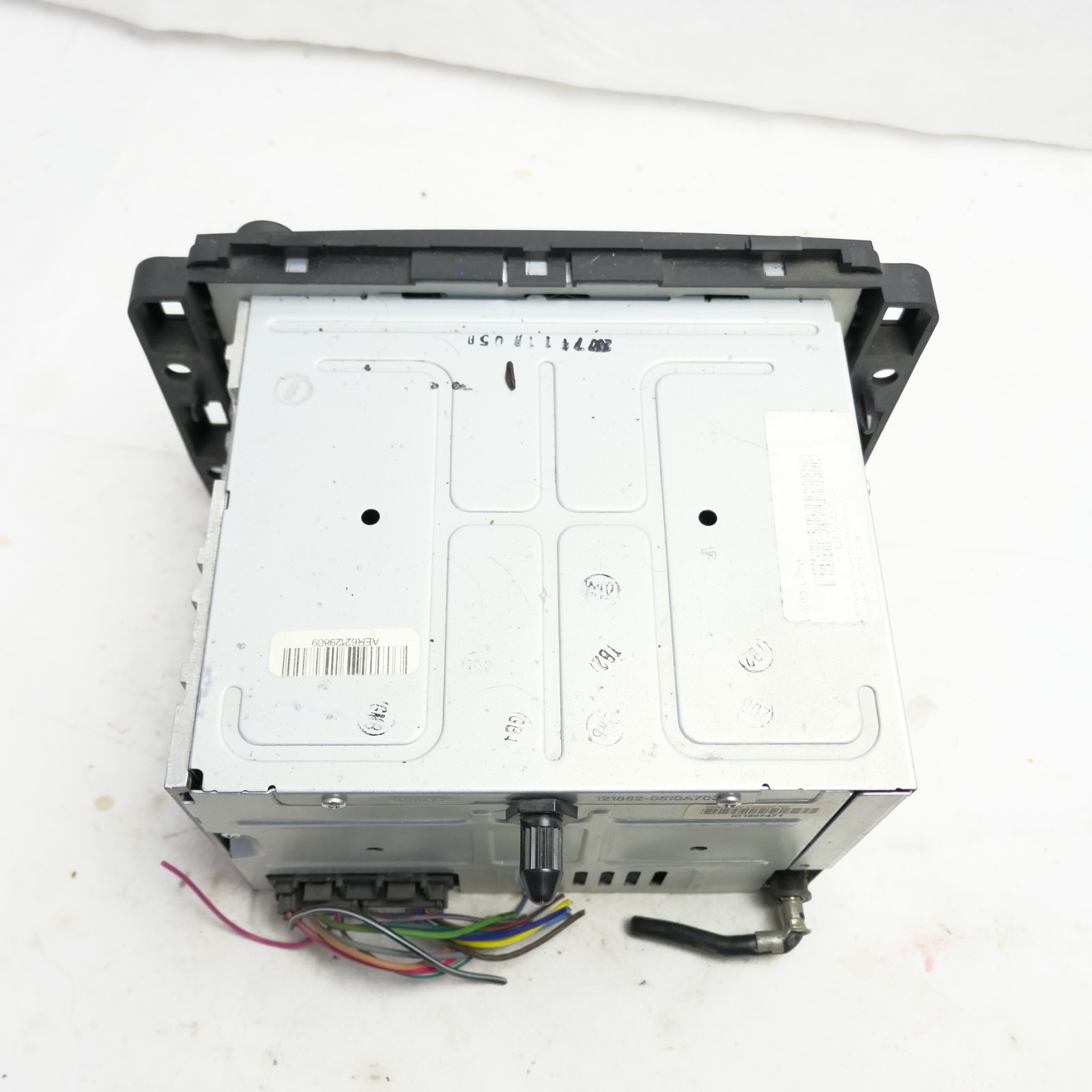 06 07 08 Chevrolet Impala Monte Carlo AM FM CD radio receiver 25957376